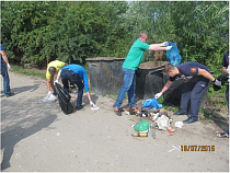 Чиновники калининградского муниципалитета устроили субботник