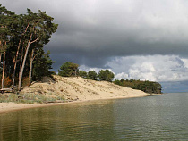 В Калининградской области продолжает действовать штормовое предупреждение