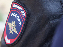 Полицейские назвали причину бегства мальчика в розовых калошах из дома