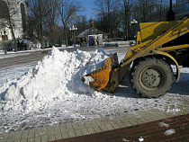 Мэрия сообщила, сколько потратит на уборку Калининграда после праздников в 2017 году