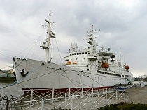 В Калининграде нашли хозяина брошенному судну «Космонавт Пацаев»