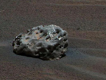 В метеорите с Марса ученые из США нашли воду
