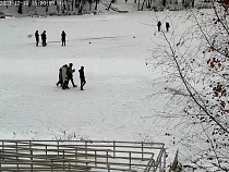 В Калининграде под лёд озера провалился мальчик