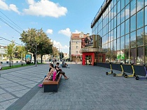 Новая городская мебель появилась в центре Калининграда