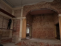 Реконструкцию бывшего офицерского казино 19 века в Гусеве закончат в ноябре