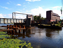 Разводной механизм Высокого моста приютит музей Мирового океана