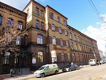 Обещать ещё не значит дать работу