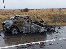 Огненный день: после «Хёндэ» под Калининградом сгорели ещё 2 автомобиля