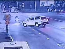 В Калининграде в ДТП с врезавшимся мопедом пострадала девушка 