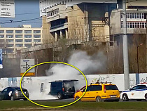 Из-за пожара в машине в Калининграде частично перекрывали проспект (видео)