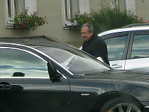 Суд разыскивает имущество бывшего вице-губернатора Калининградской области