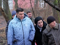 Алиханову показали новый пляж и народные тропы в Калининграде