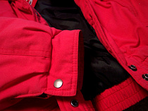 Мужчину, укравшего куртку за 1 138 рублей, арестовали на 10 суток