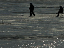 За выходные МЧС трижды выезжало на спасение калининградских рыбаков