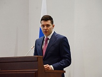 Алиханов поручил поддержать улучшение жилищных условий для учителей