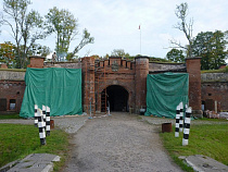 В форту №11 «Дёнхофф» ремонтируют центральный вход