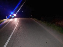 Пьяный беспечный ездок на мотоцикле чуть не погиб