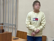 В Калининграде женщина в Tommy Hilfiger прокусила полицейскому руку