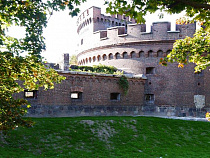 К концу года станет известно, что будет с башней «Врангель»