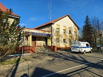 Житель Зеленоградска вклеил свою фотографию в чужие права