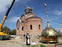 Впервые в истории над Приморском вознесся купол с православным крестом