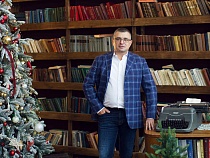 Ченгаев Максим и команда коттеджного посёлка «Гурьевская слобода» поздравляет Вас с наступающим Новым годом!