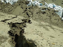 Очевидцы: в районе Приморской ТЭС поплыла дамба