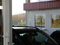 Злоупотребившего полномочиями таможенника оштрафовали на 70 тысяч рублей