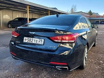 В Калининграде не могут продать элитный автомобиль Дятловой 