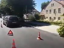 В Янтарном «Ситроен» наехал на девочку на самокате