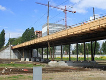 Ярошук: отставание по замене крайних балок на путепроводе на улице Суворова составляет две недели