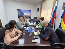 В Москве тесно пообщались с бизнесом из Китая в интересах Калининграда   