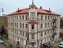 Туристы рванут именно к этому дому в Калининградской области