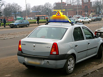 Только 36% начинающих водителей сдали экзамен с первого раза