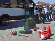 ЧМ-2018: поляки сымитировали поджог автобуса футбольными фанатами