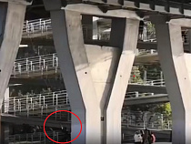 Под Второй эстакадой оборудовали тарзанку