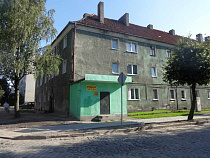 В Черняховске мужчина подтолкнул к окну собутыльницу