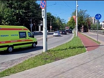 «На тротуар назад»: в Калининграде сняли кортеж Патриарха РПЦ Кирилла