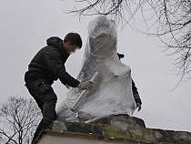 В зоопарке назвали вес львов, отправленных в Санкт-Петербург