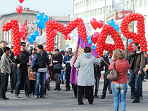 1 мая в Калининграде состоятся шествие и митинг под лозунгом "Достойный труд - справедливая зарплата!"