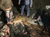 Водитель БМВ разрыдался на месте страшной аварии под Гвардейском 