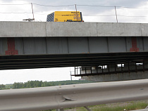 Берлинский мост уже испытывают на прочность