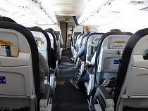 56% россиян не прочь выпить до или во время полёта