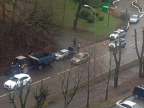 «Тойота» догнала трактор на выезде с заправки