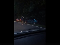 Под Калининградом автомобиль, уходя от лобового столкновения, вылетел в кювет (видео)