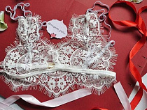 Фирма из Калининграда привезла в Германию нижнее бельё из бамбука и янтаря