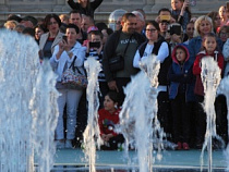 Инновационный фонтан открылся в Калининграде
