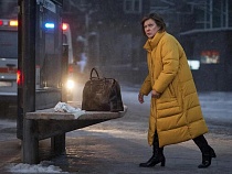 Низко падшую мародёршу вещей пожилого человека готовят к худшему