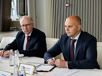 Беспрозванных собирает на ПМЭФ миллиарды для Калининградской области 