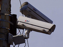 Пустила мужика в дом: он стянул у женщины кредитку, пин-код и 37 тысяч рублей